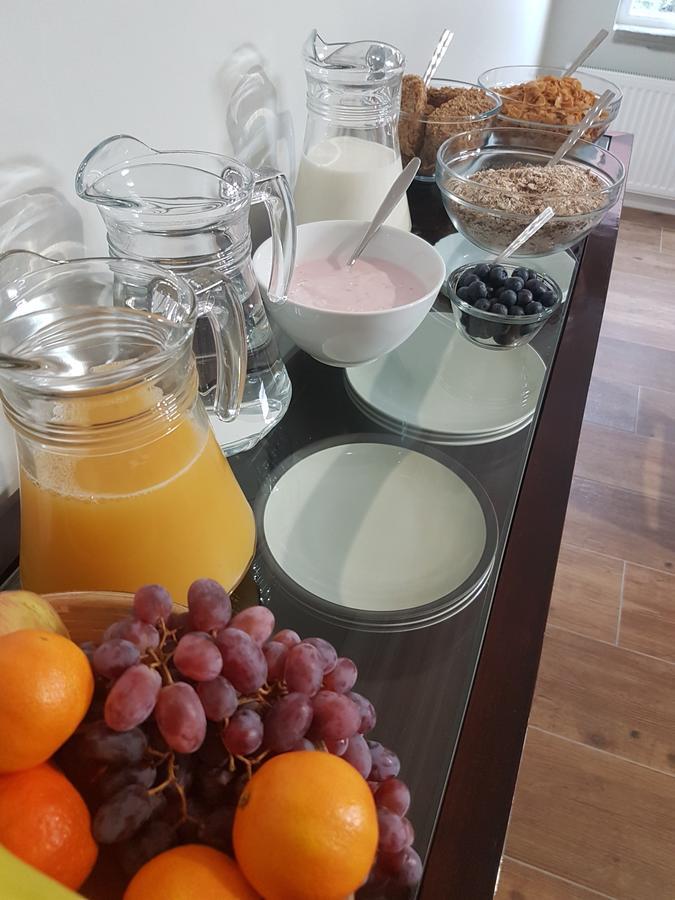 Bed and Breakfast Lyndene Пенистон Экстерьер фото