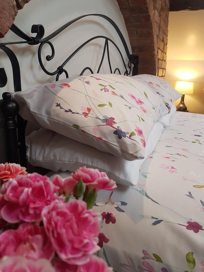 Bed and Breakfast Lyndene Пенистон Экстерьер фото